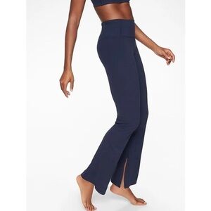 Athleta Barre Skinny Flare Split Hem Navy Blue Size Small NWT